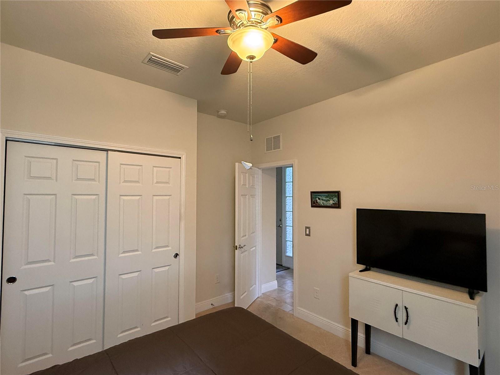 352 LAUREL FALLS DR — photo 30