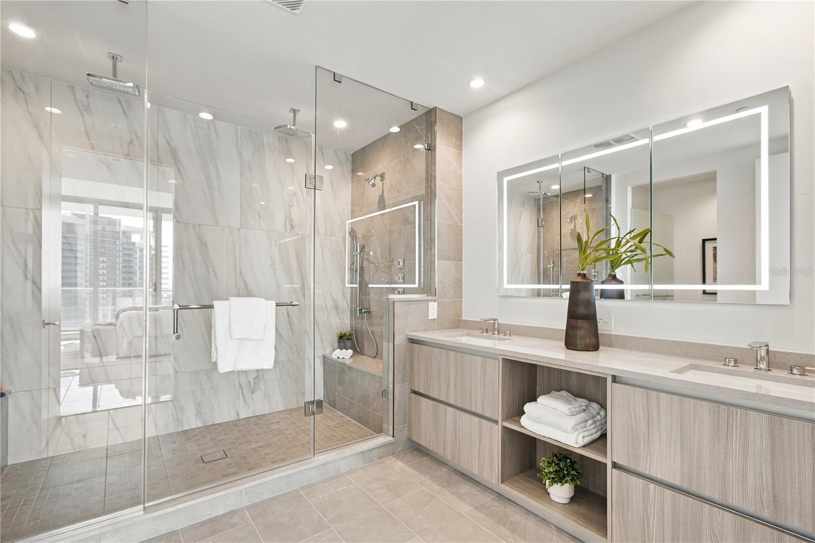 400 CENTRAL AVE #2505 — photo 33