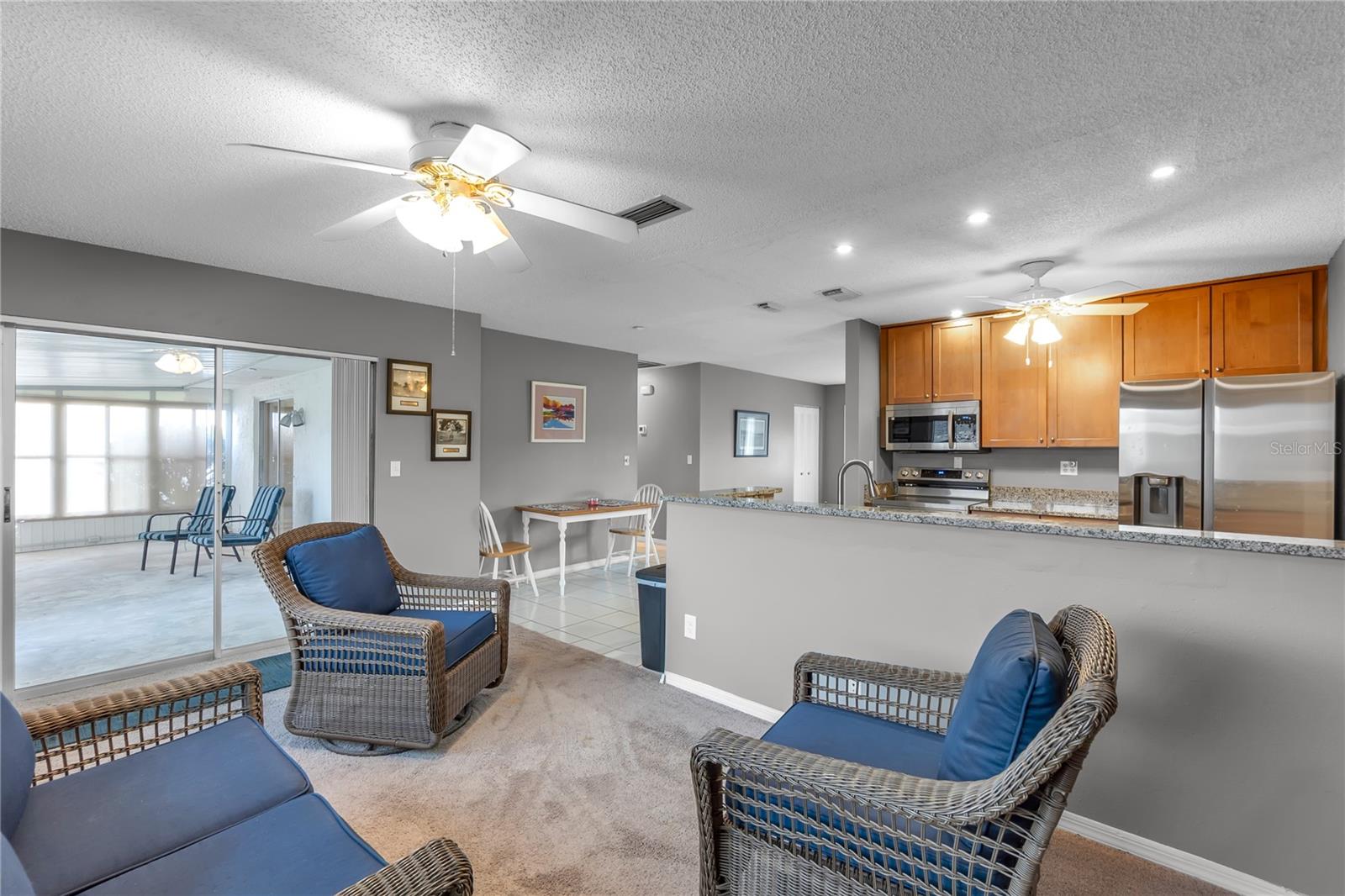 702 HUXLEY PL — photo 7