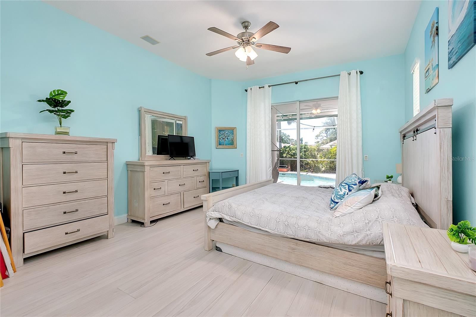360 CEDARBROOK CT — photo 35