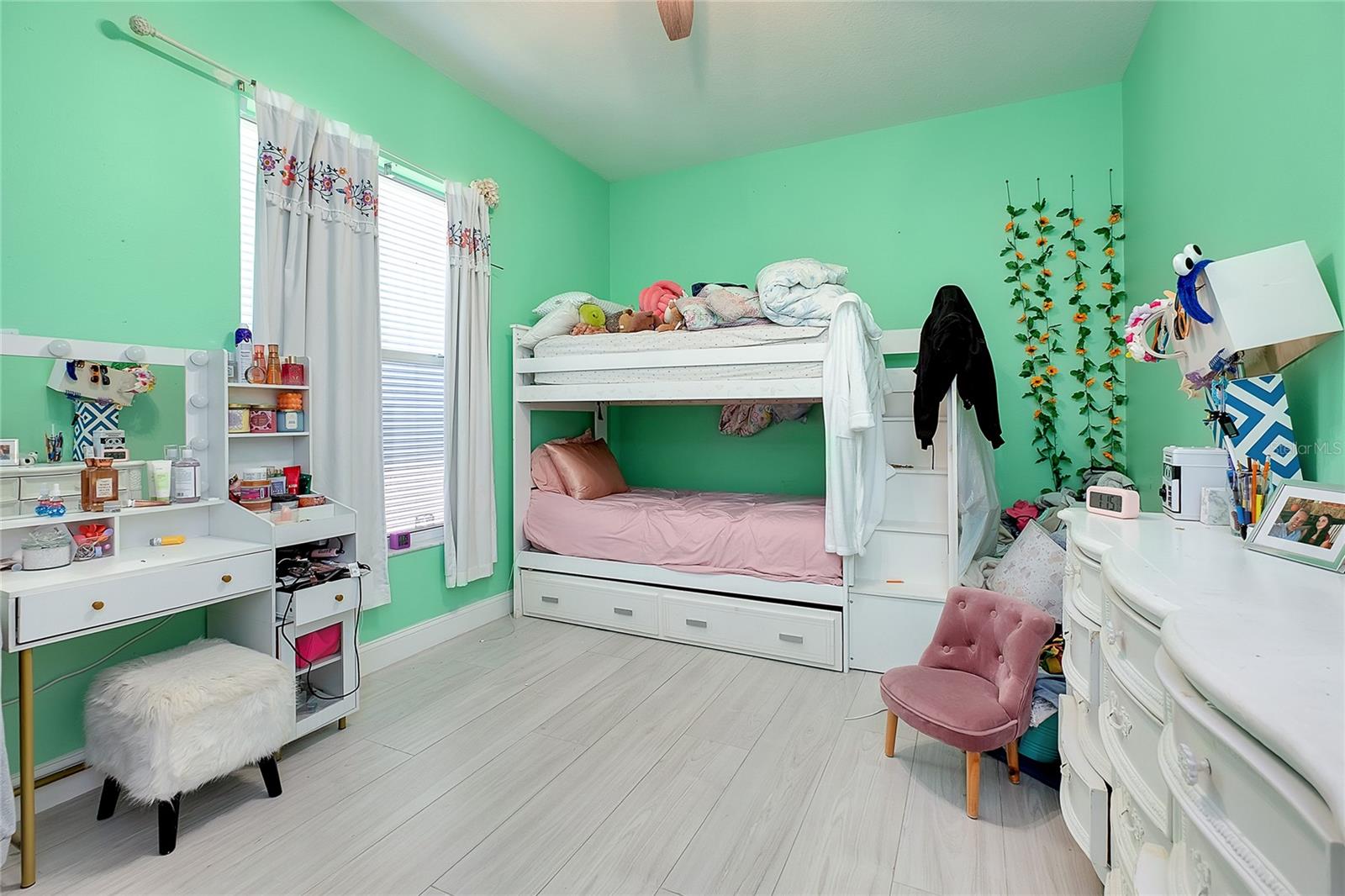 360 CEDARBROOK CT — photo 40