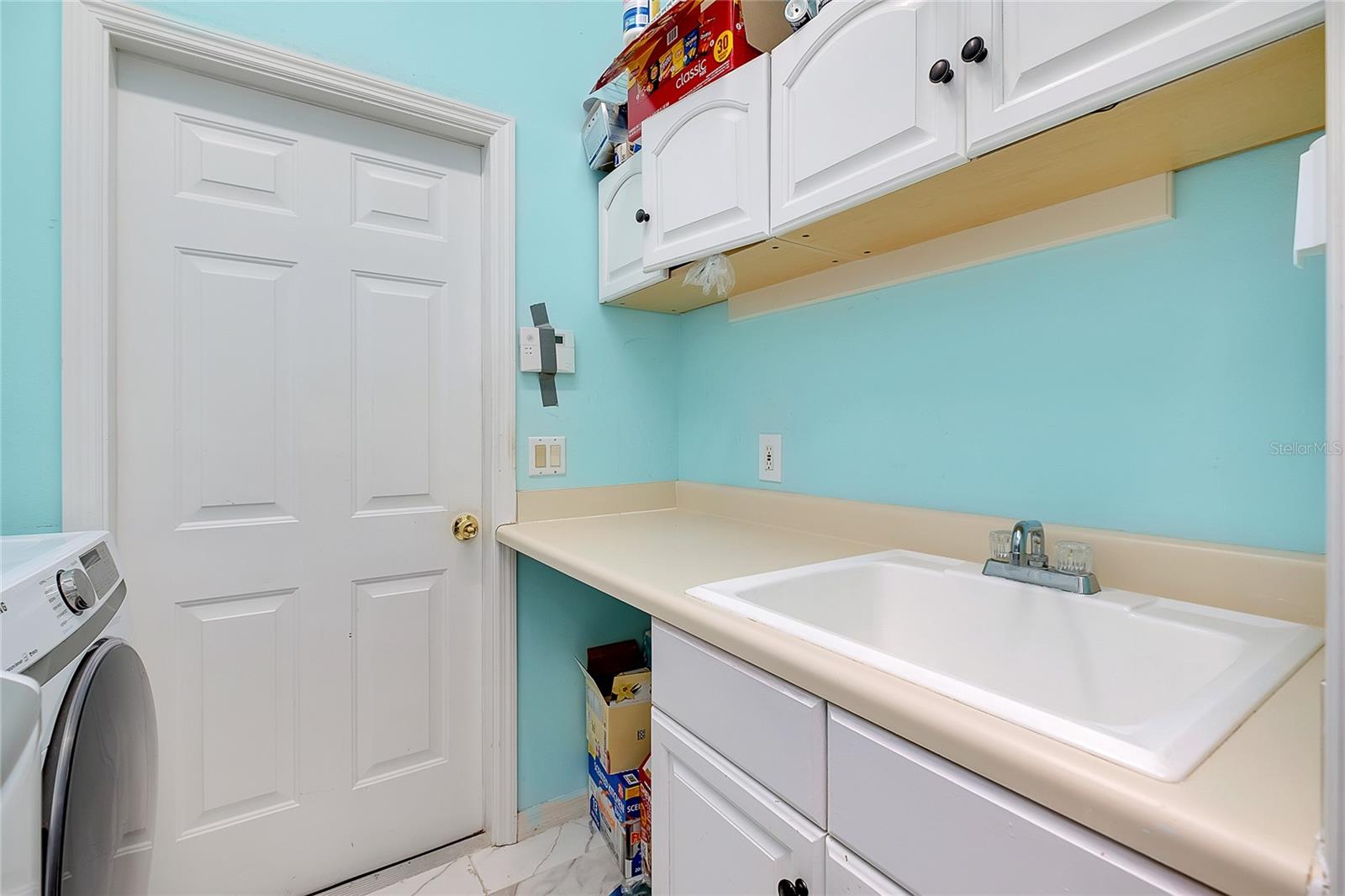 360 CEDARBROOK CT — photo 53