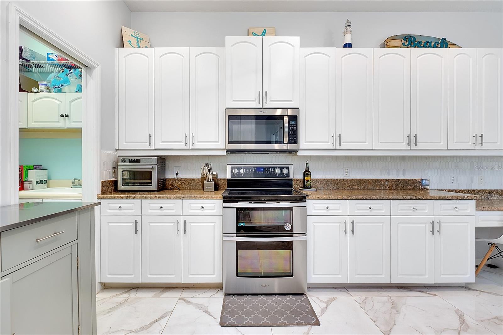 360 CEDARBROOK CT — photo 15