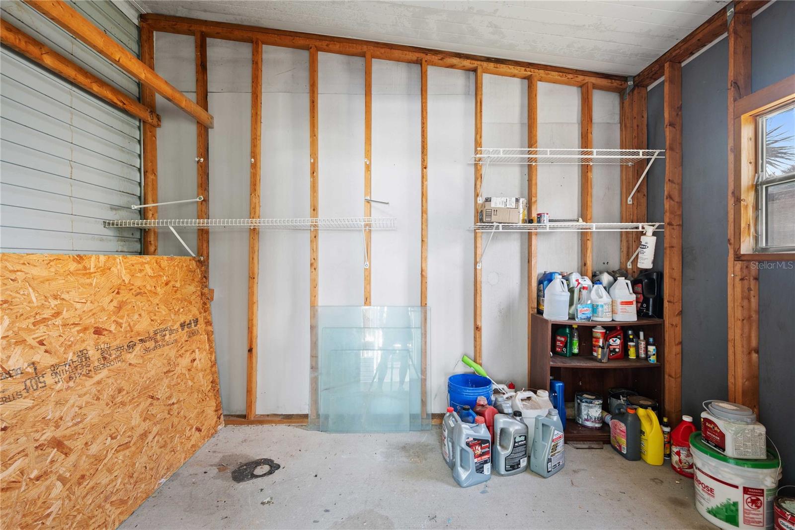 3210 HICKORY DR — photo 29