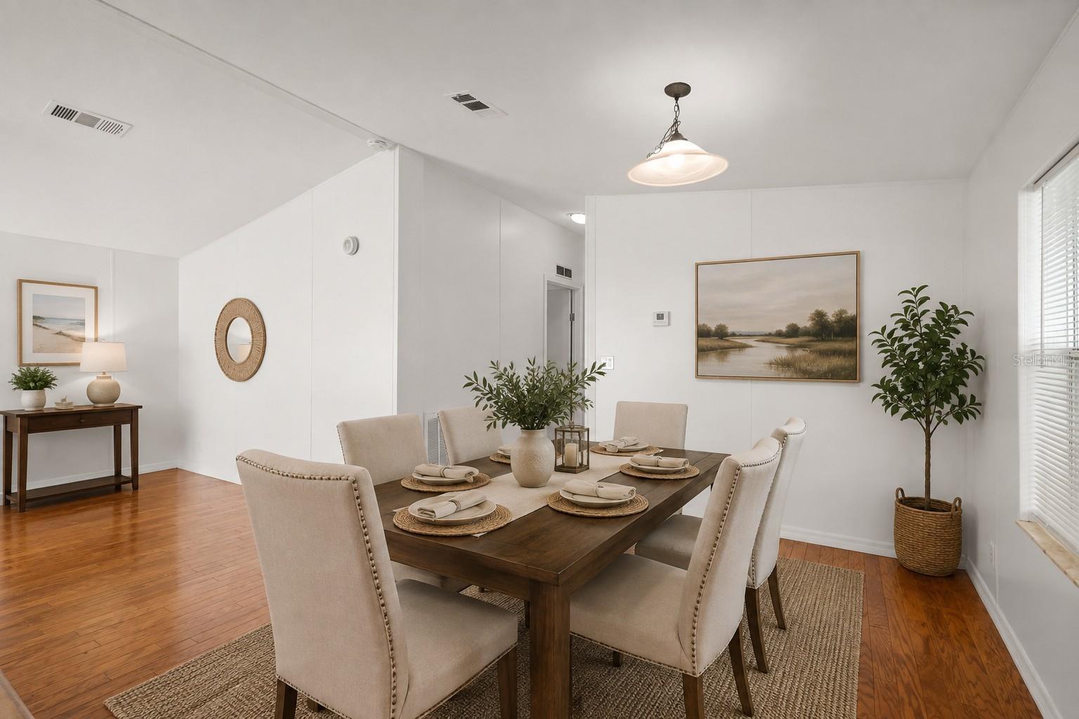 3210 HICKORY DR — photo 13