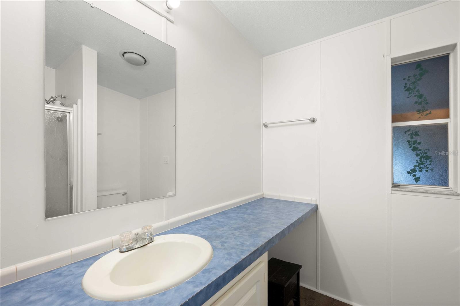 3210 HICKORY DR — photo 24