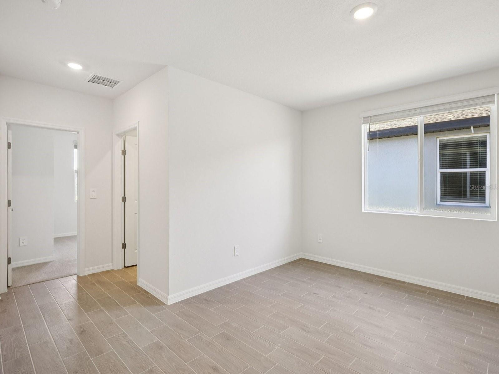 10433 ABUNDANCE GROVE WAY — photo 8
