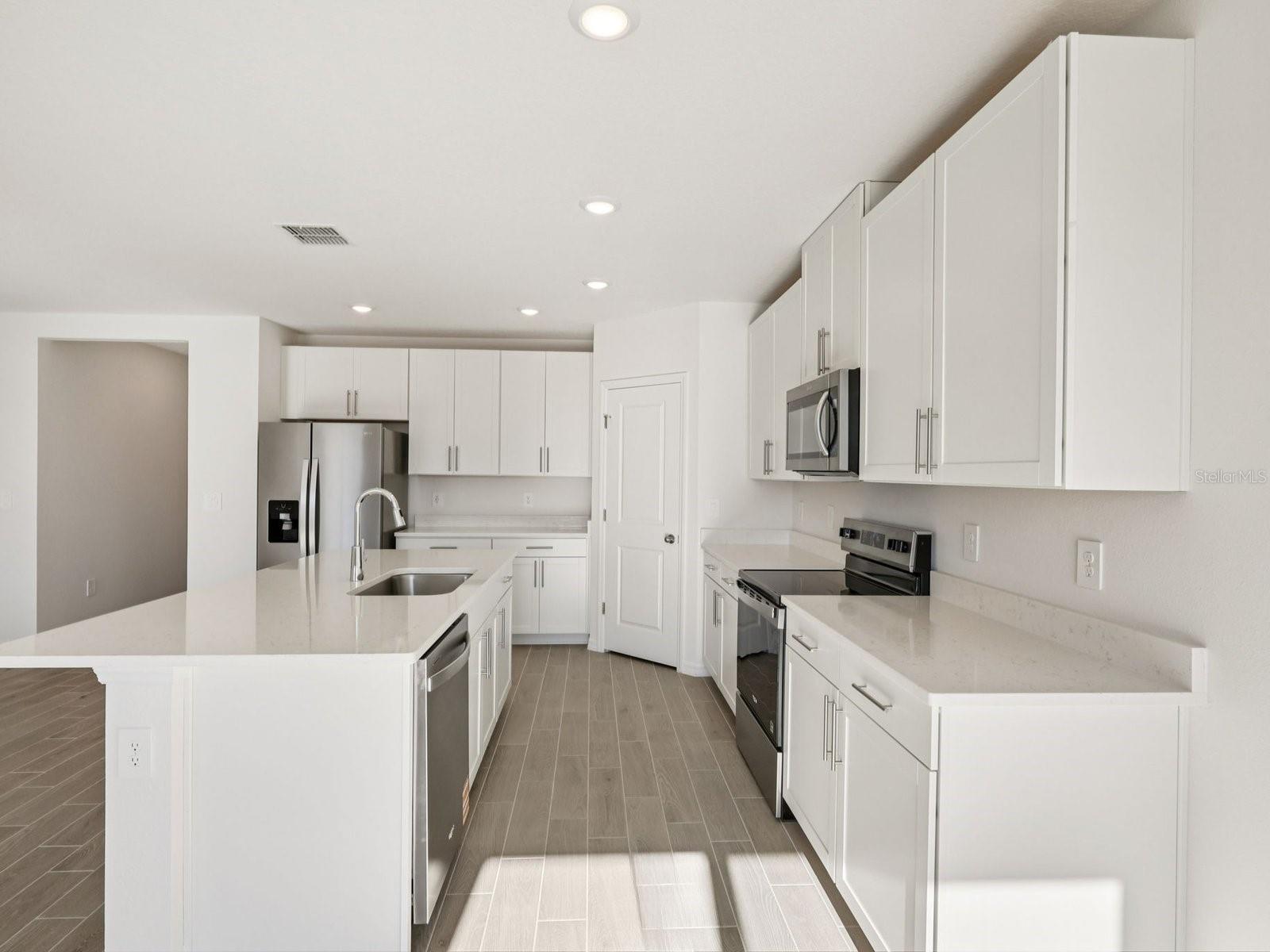 10433 ABUNDANCE GROVE WAY — photo 5