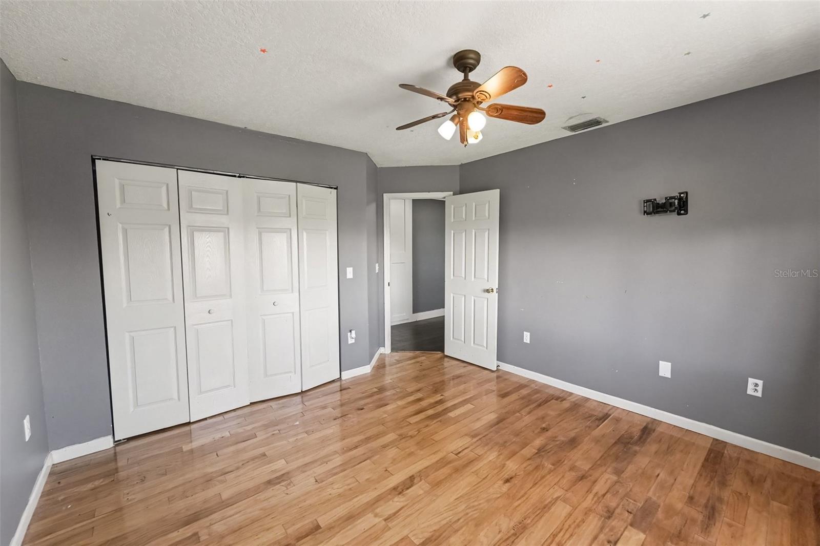 1740 BAYSHORE DR — photo 21