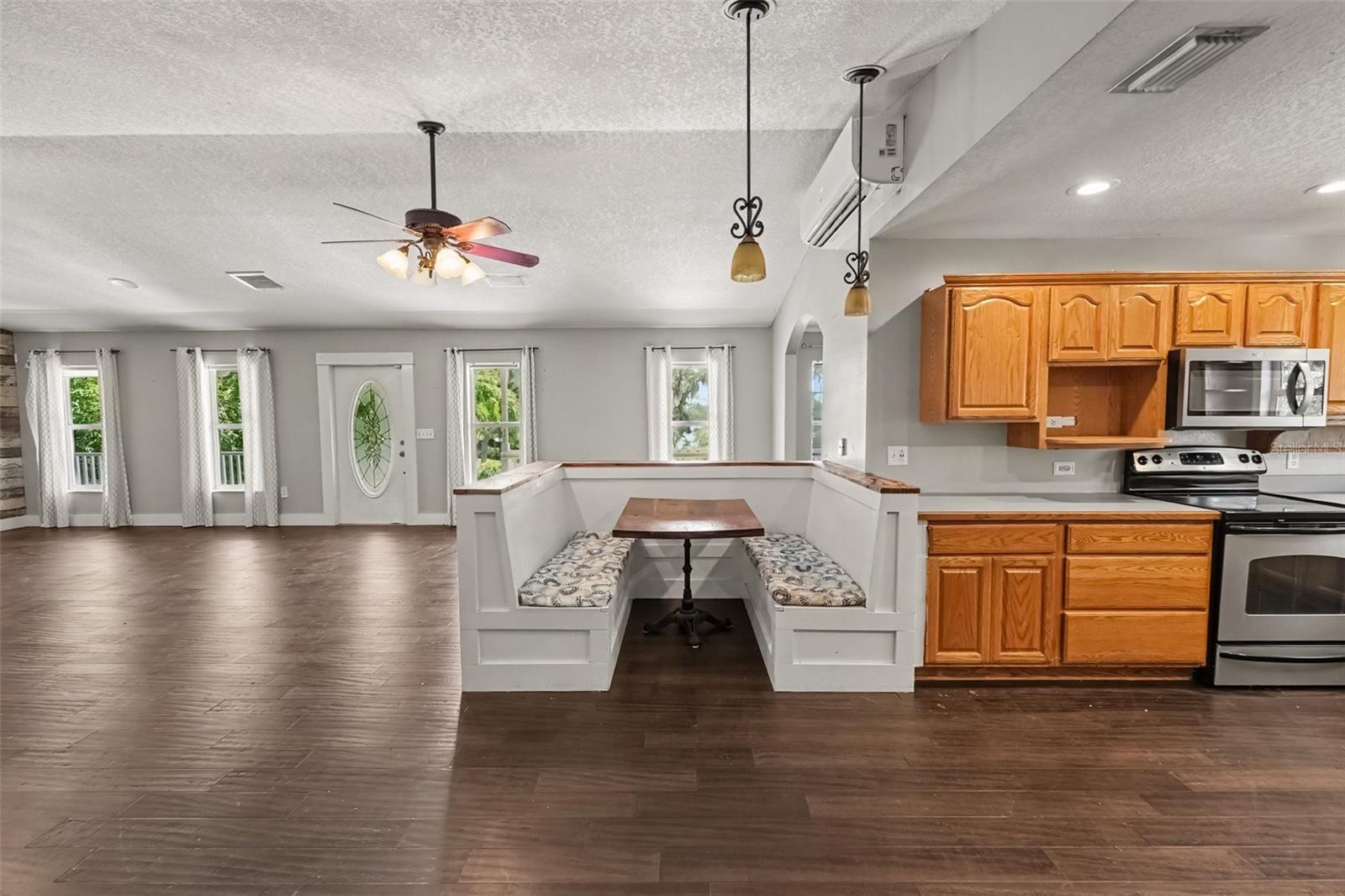 1740 BAYSHORE DR — photo 8