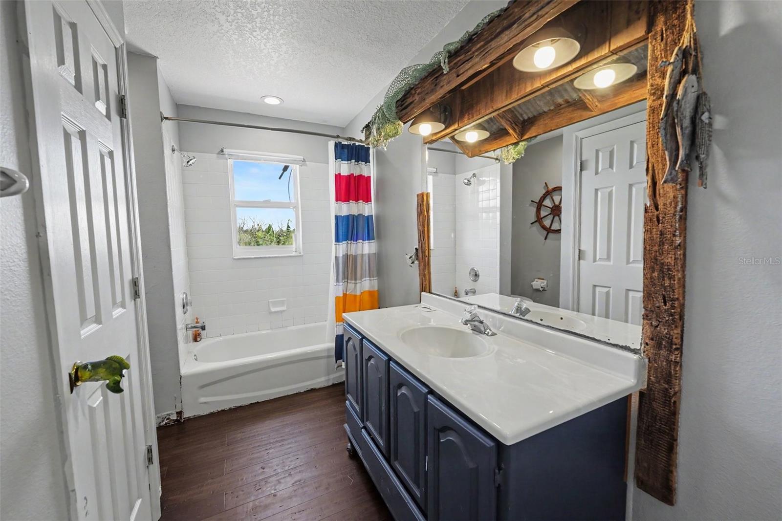 1740 BAYSHORE DR — photo 23