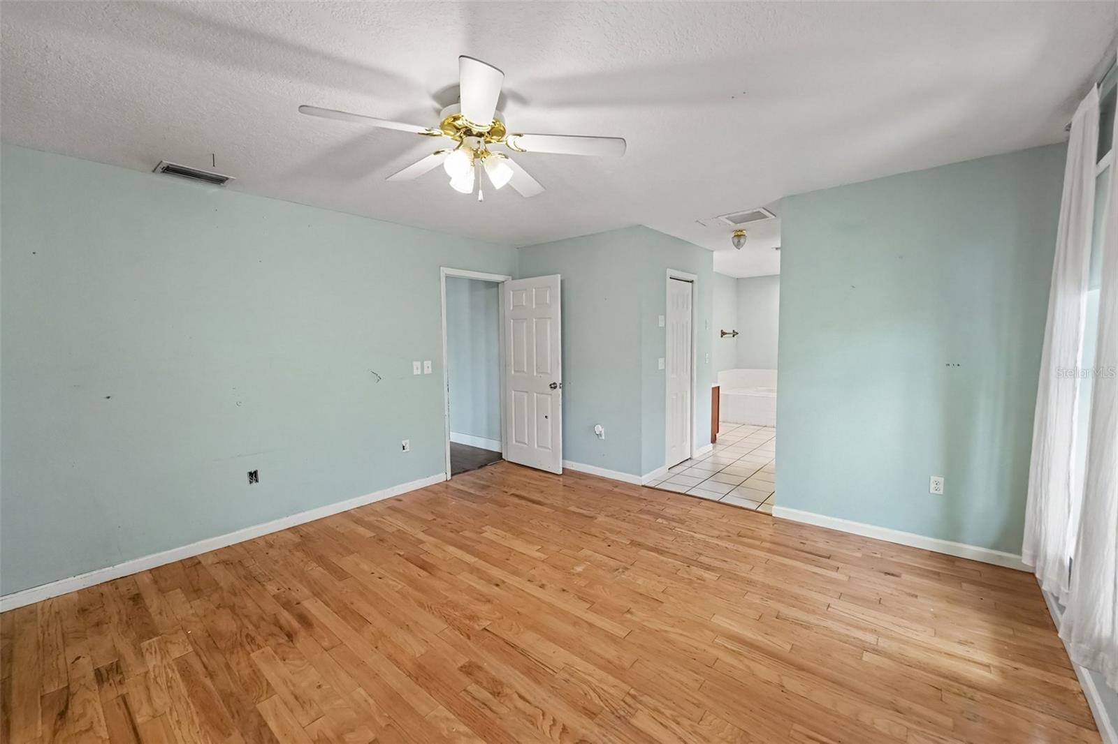 1740 BAYSHORE DR — photo 16
