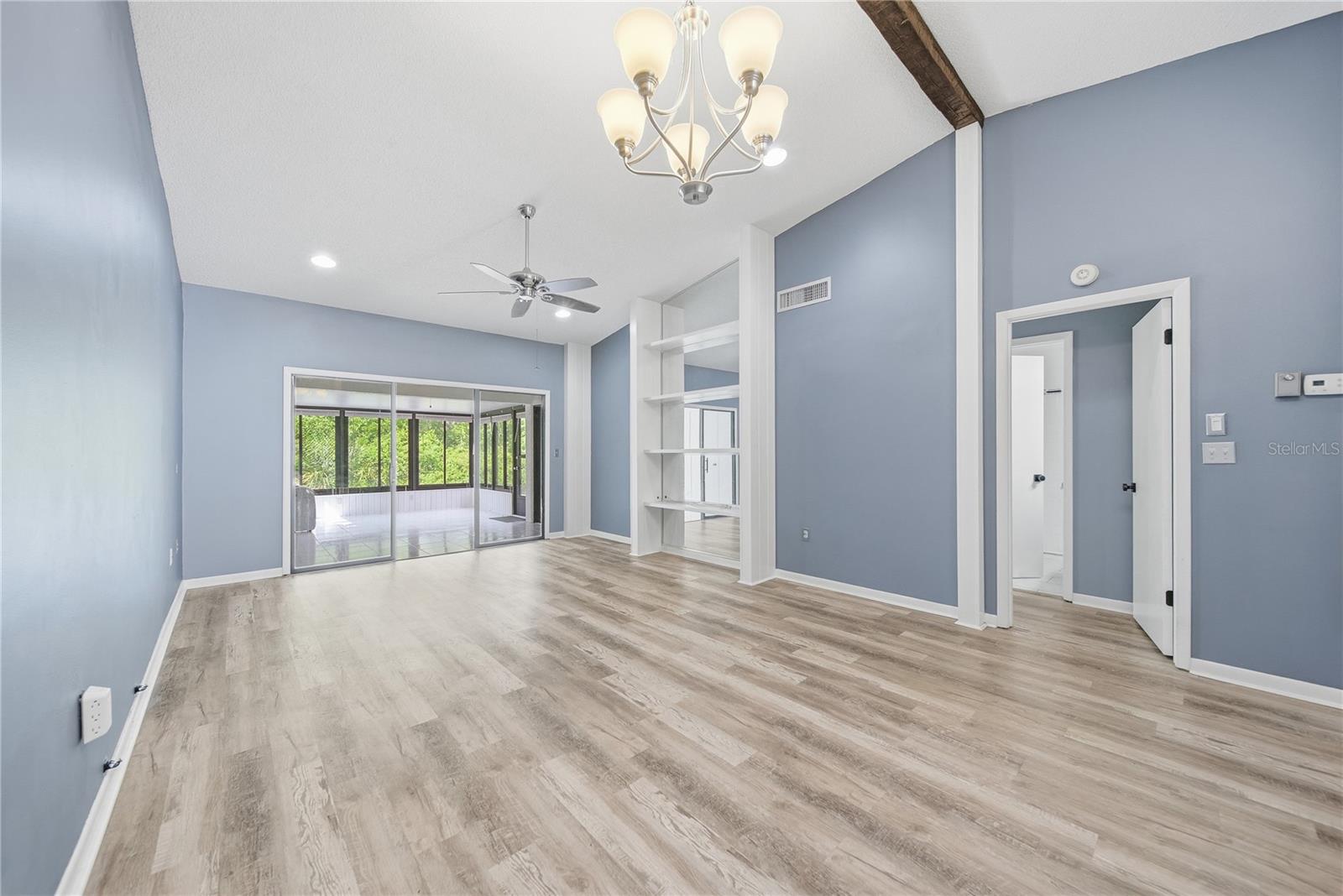 3135 CHARTER CLUB DR #B — photo 10