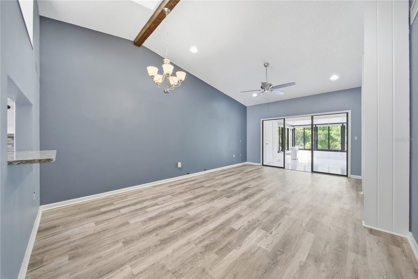 3135 CHARTER CLUB DR #B — photo 9