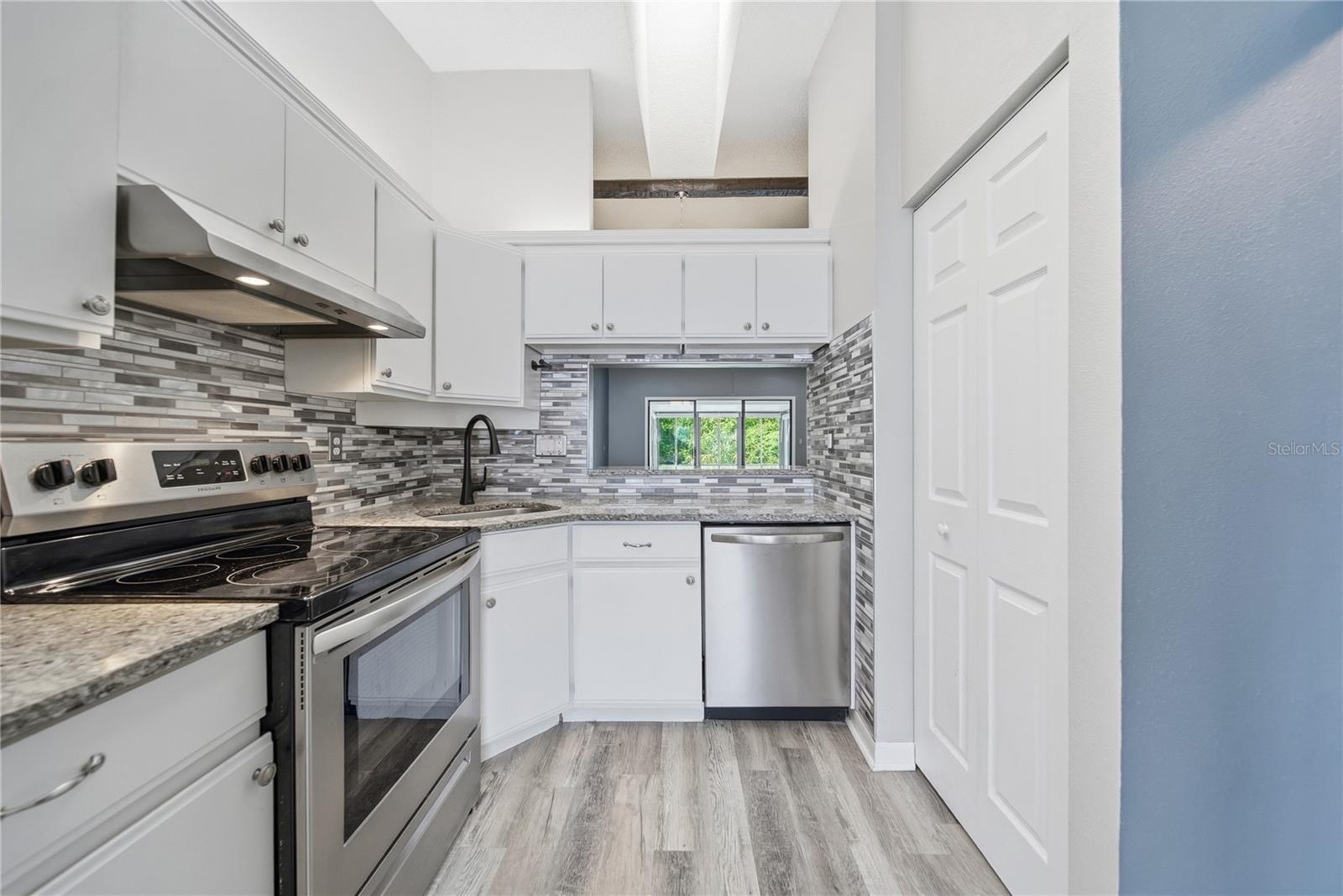 3135 CHARTER CLUB DR #B — photo 13
