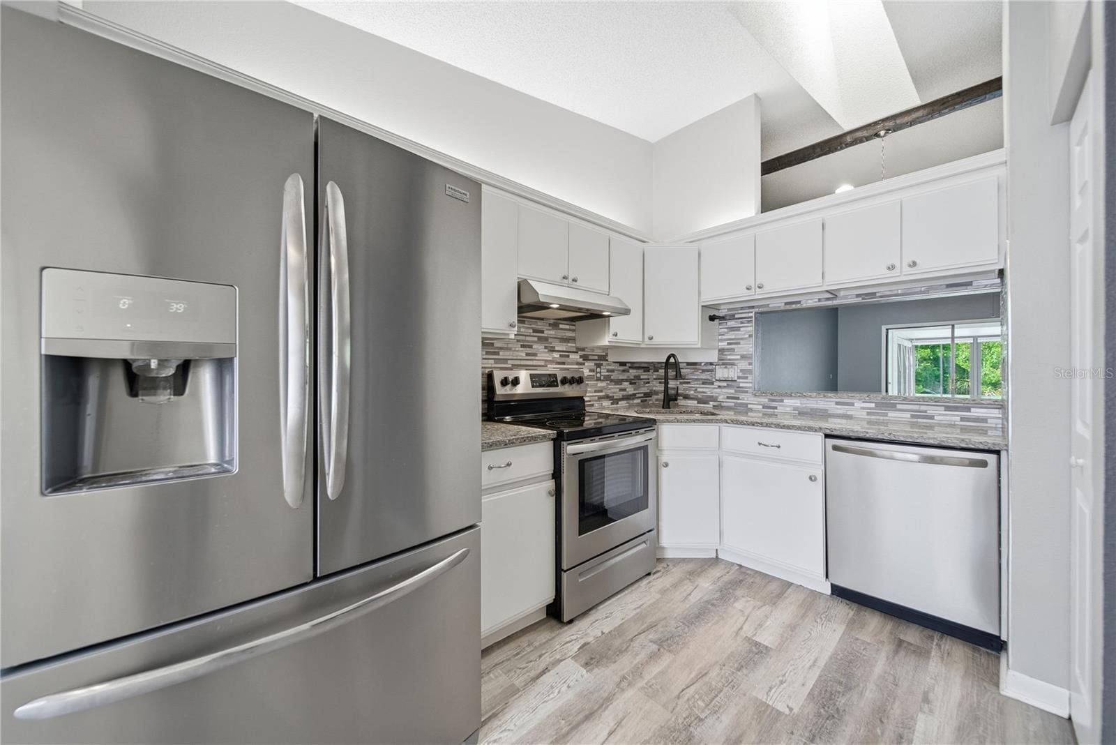 3135 CHARTER CLUB DR #B — photo 14