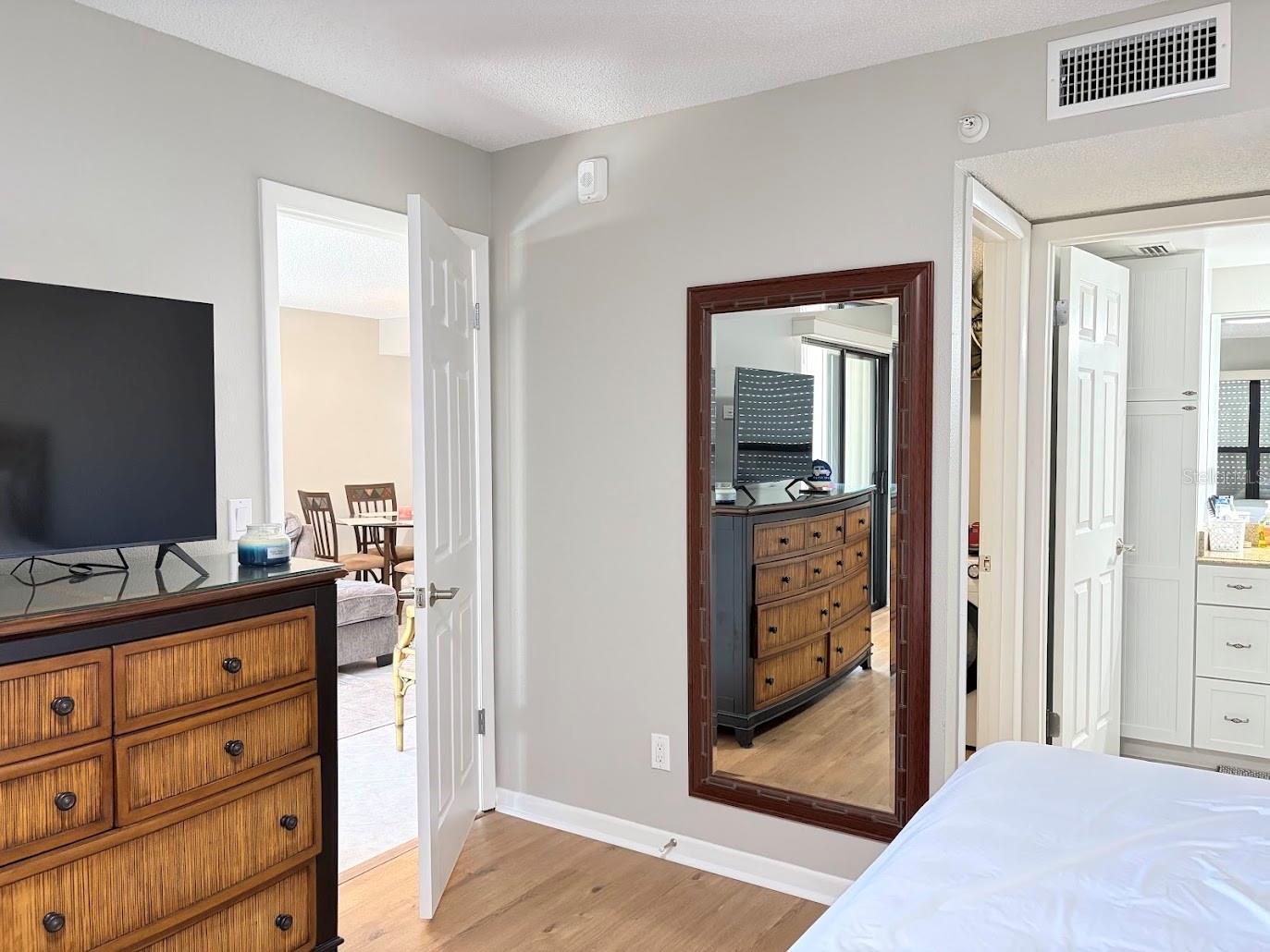12924 GULF BLVD #510 — photo 37