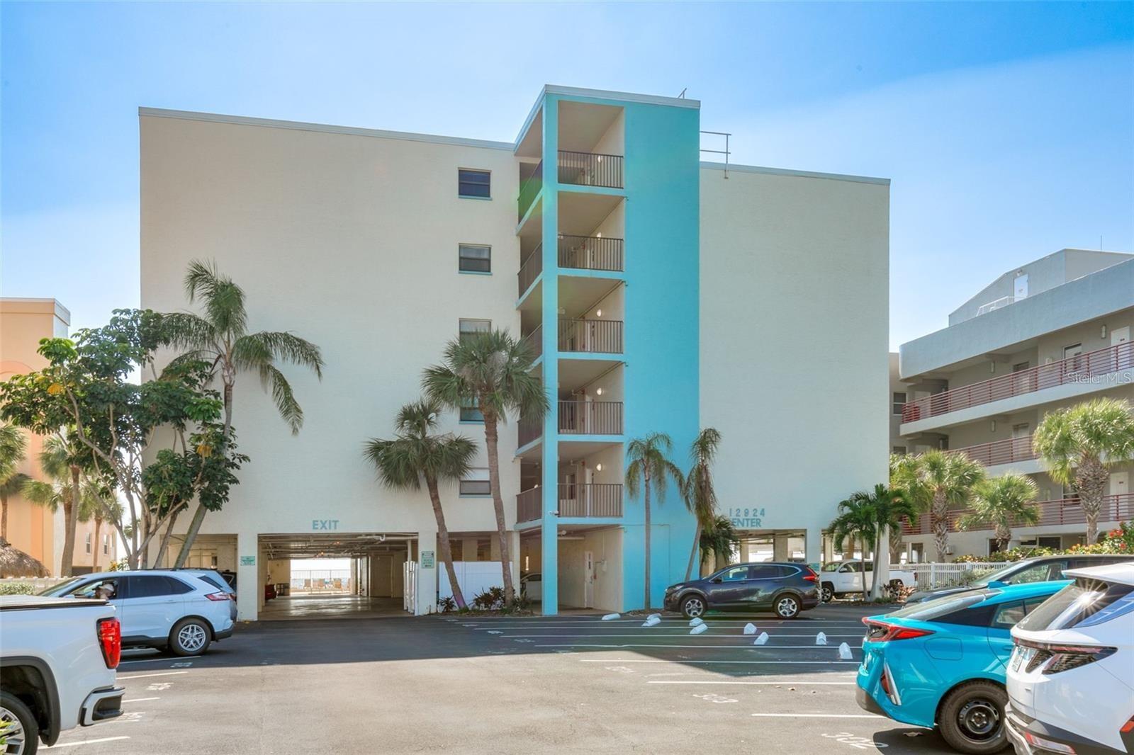 12924 GULF BLVD #510 — photo 11