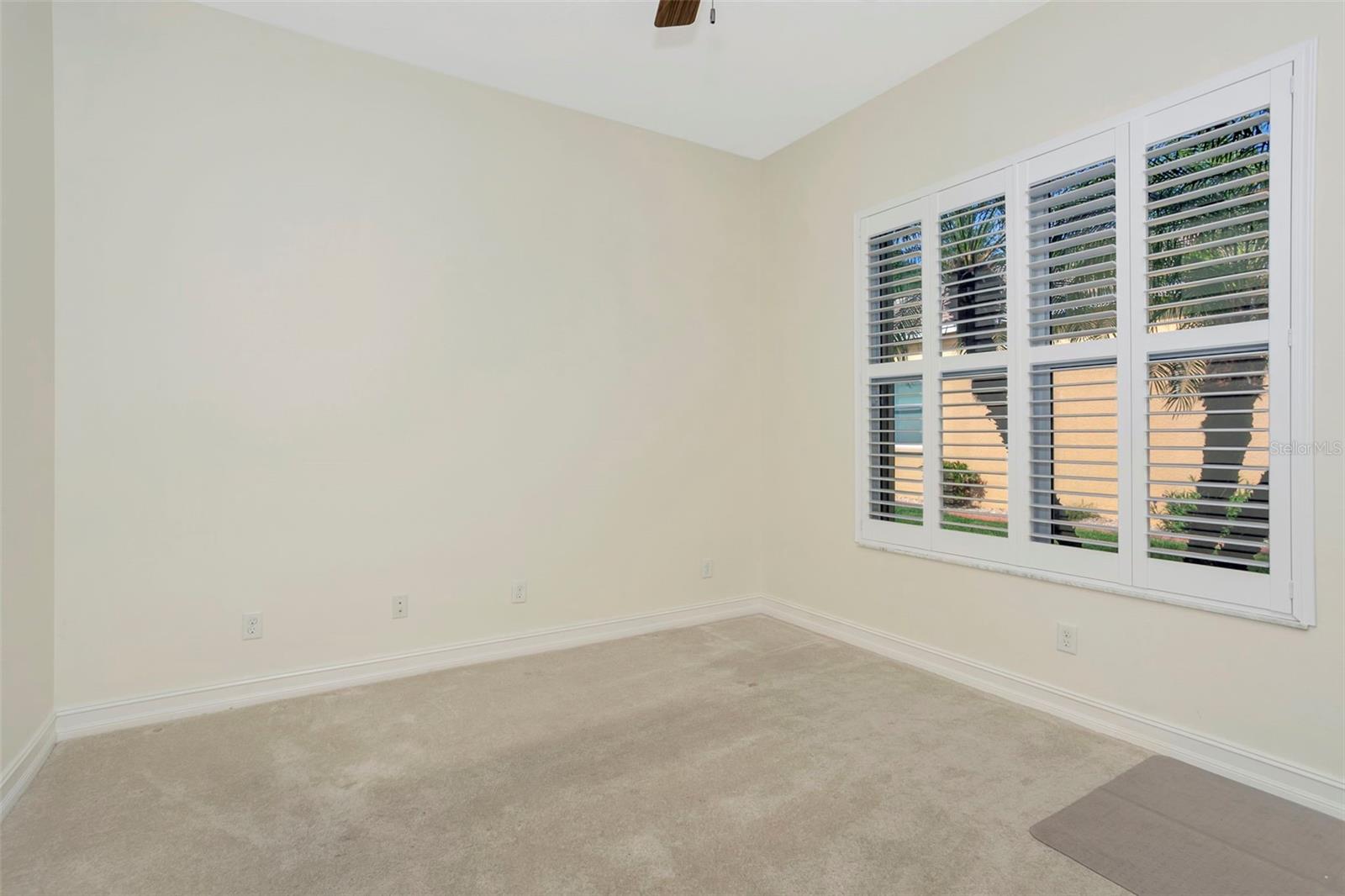 16022 GOLDEN LAKES DR — photo 24