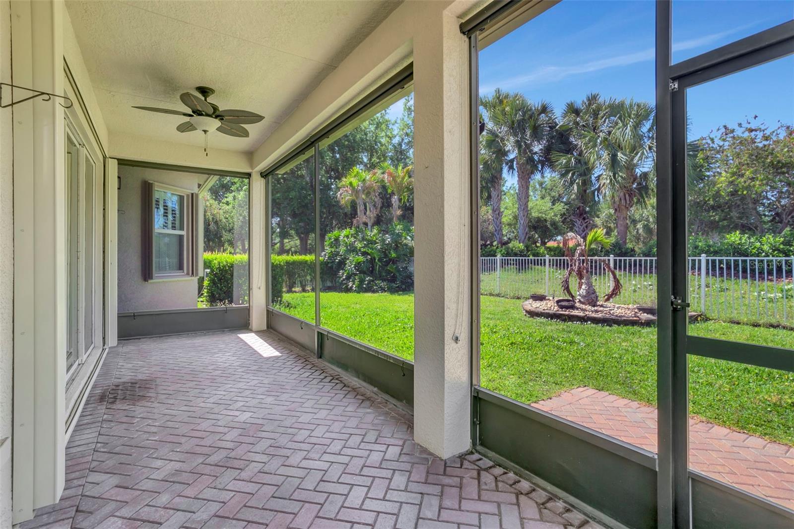 16022 GOLDEN LAKES DR — photo 34