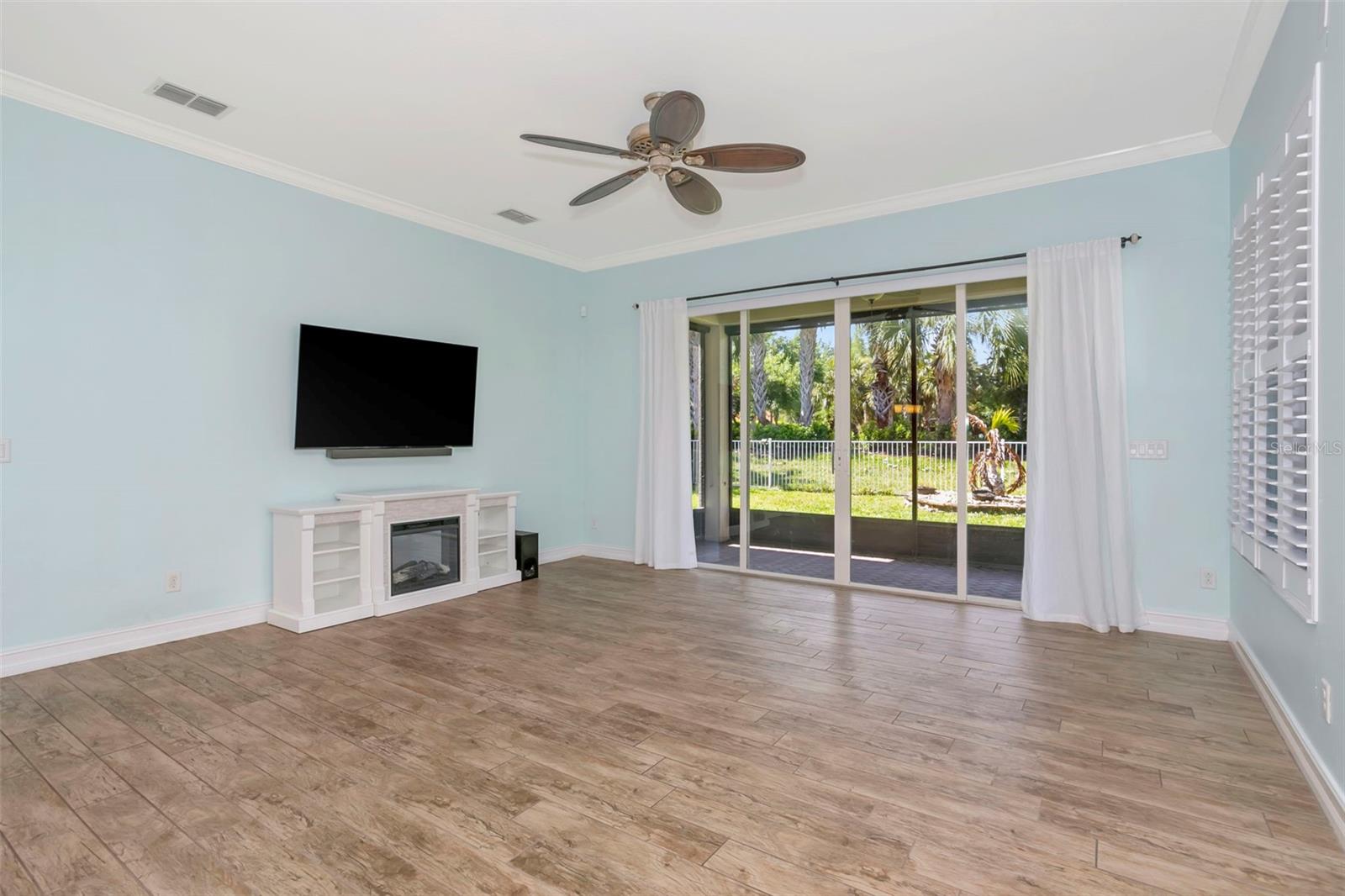 16022 GOLDEN LAKES DR — photo 14