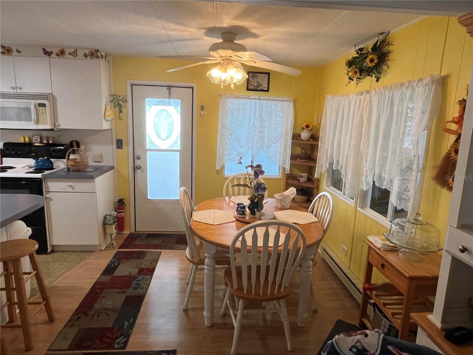 206 ROMA RD — photo 15
