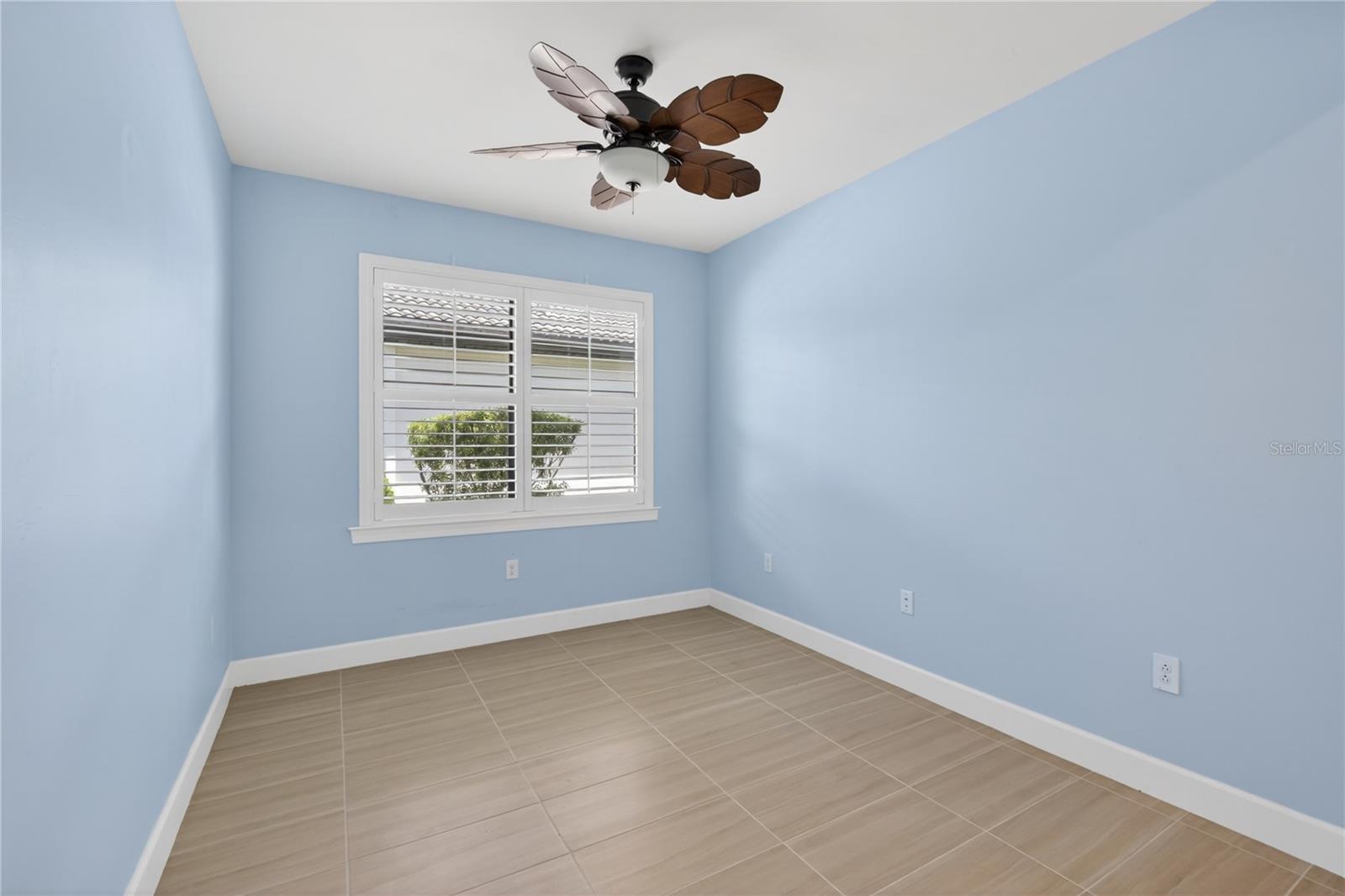 2633 DAISY DR — photo 36