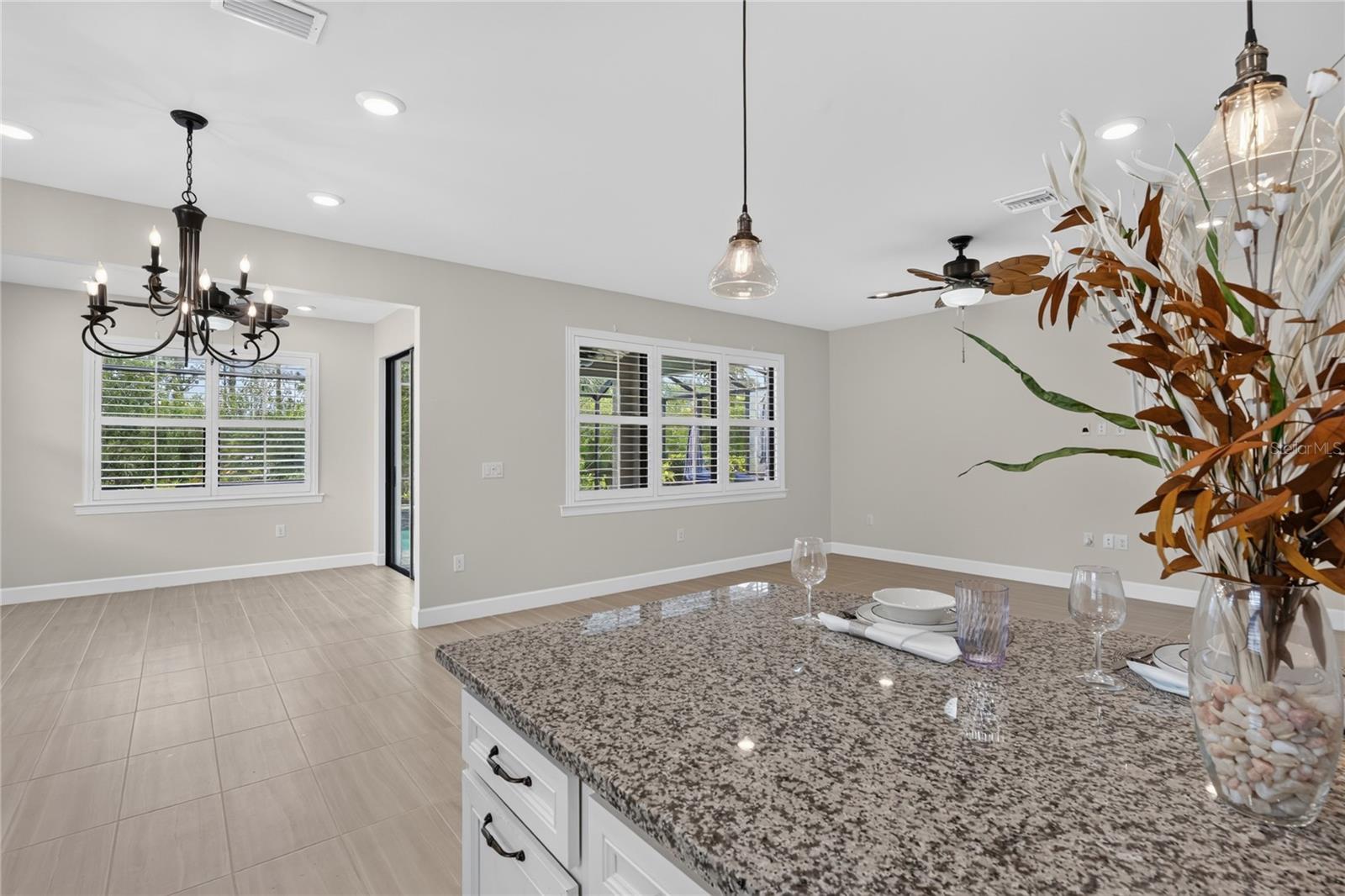 2633 DAISY DR — photo 11