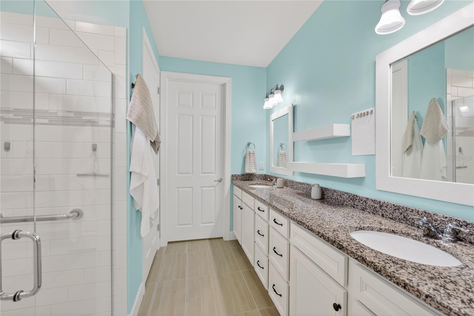 2633 DAISY DR — photo 28