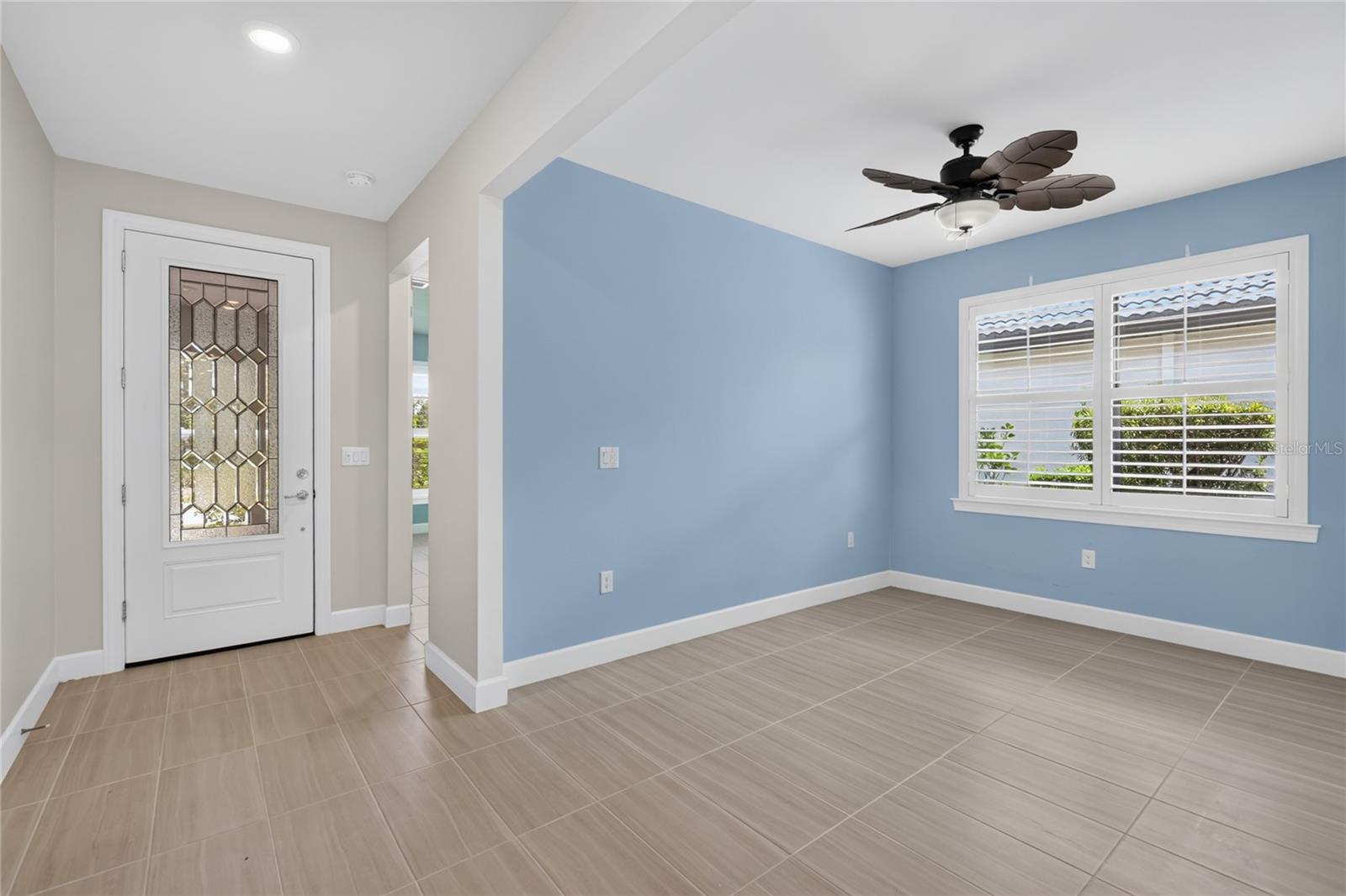 2633 DAISY DR — photo 38