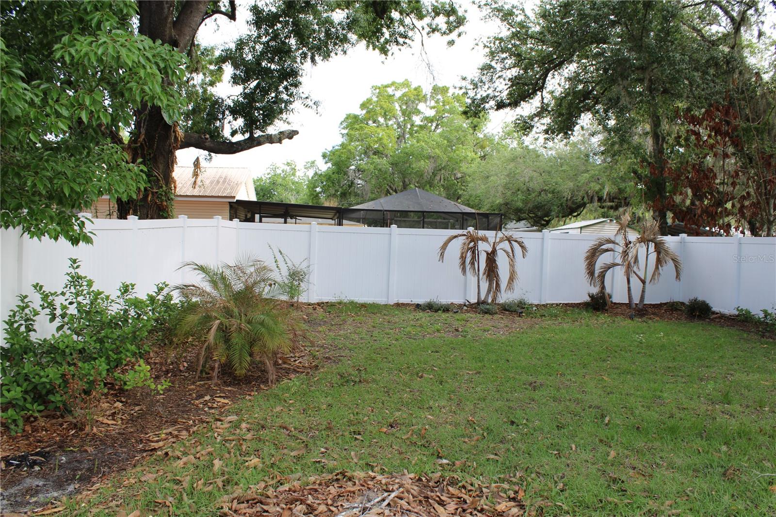 1106 E DR MARTIN LUTHER KING JR BLVD — photo 19
