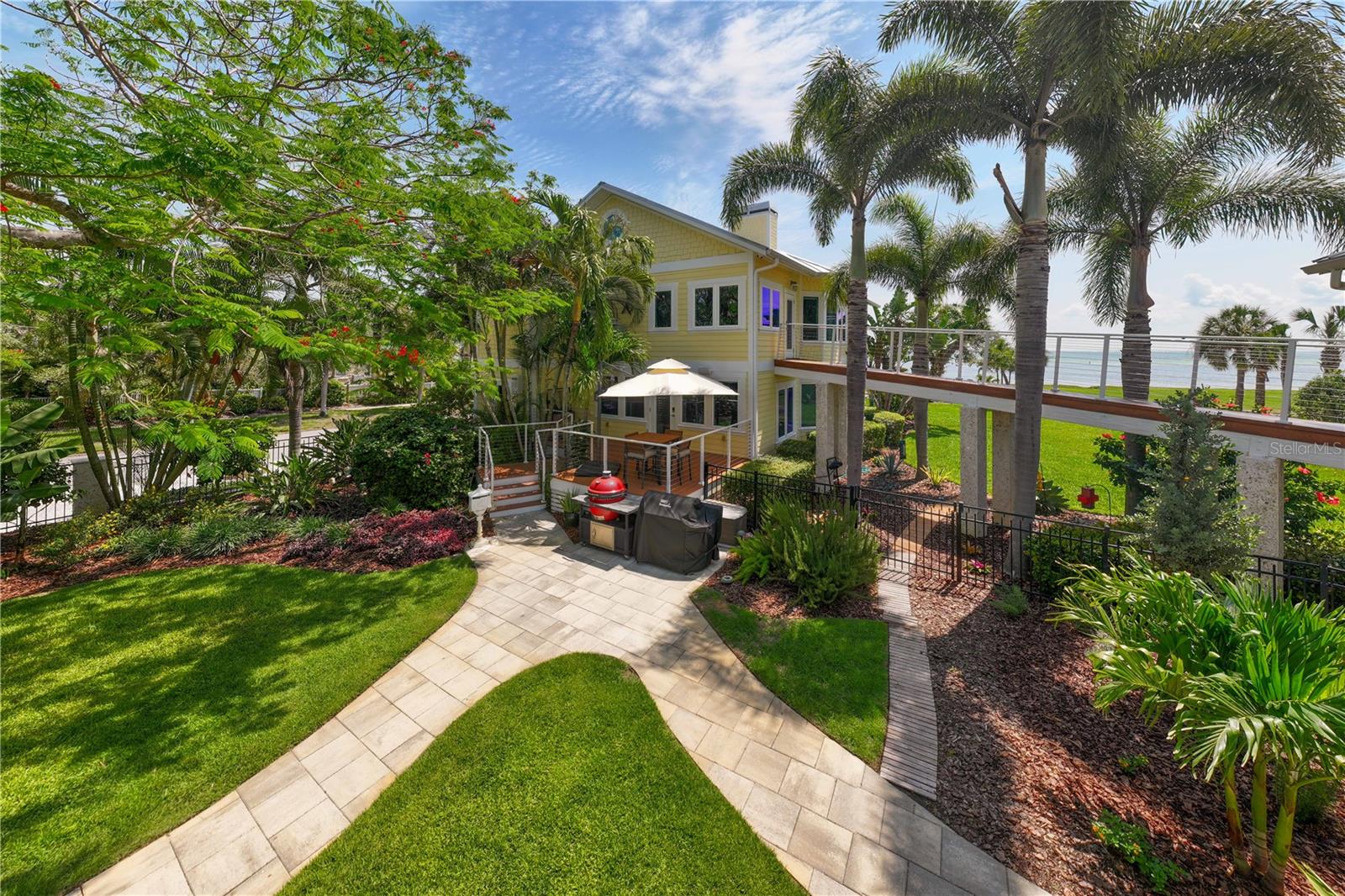 1803 BEACH DR SE — photo 96