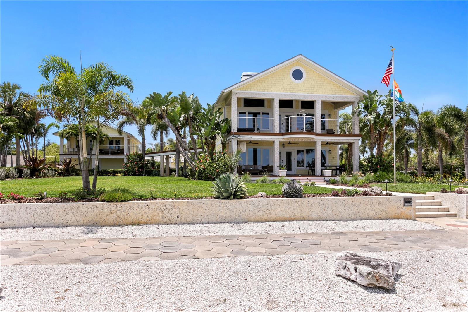 1803 BEACH DR SE — photo 98
