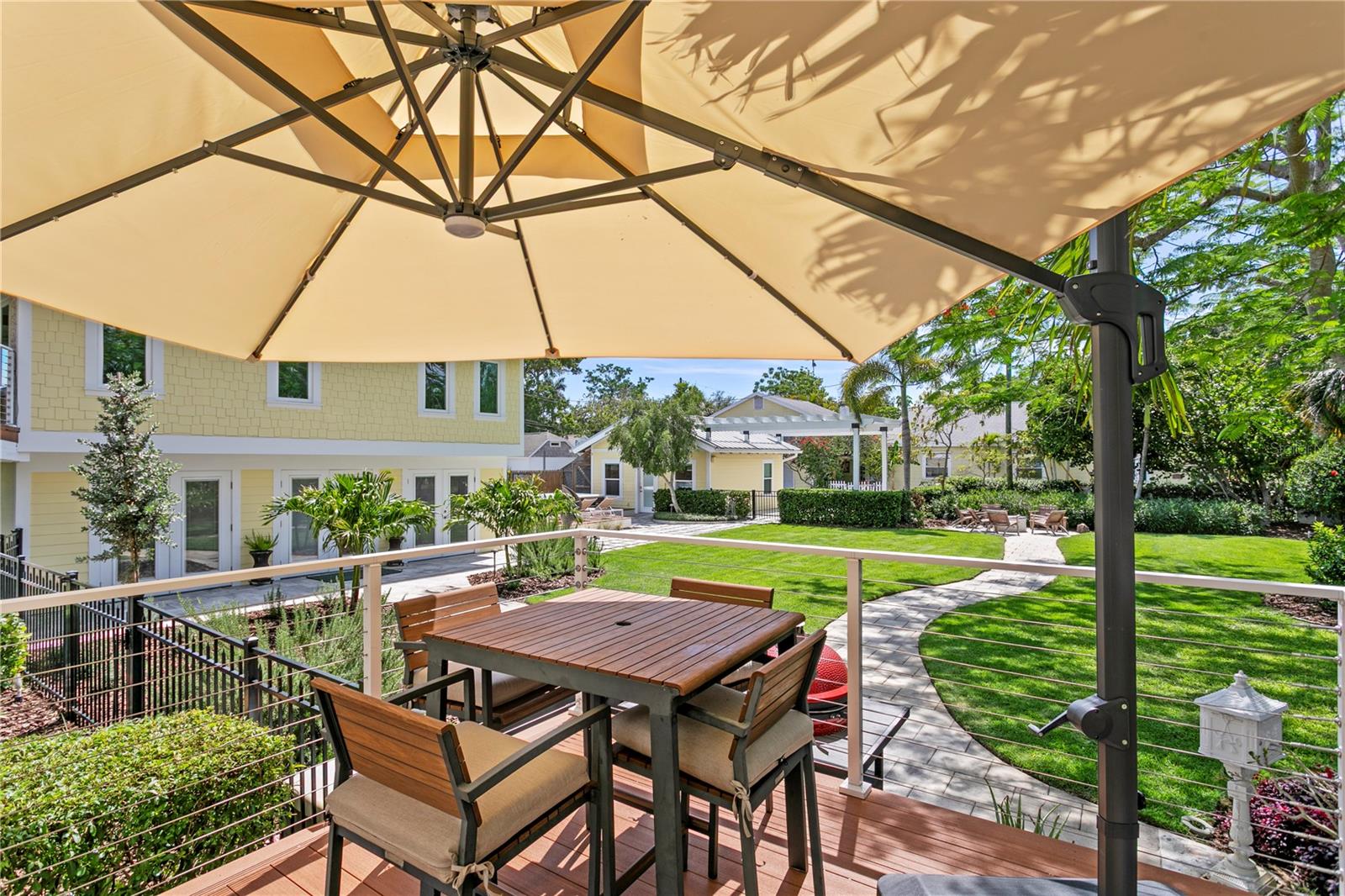 1803 BEACH DR SE — photo 83