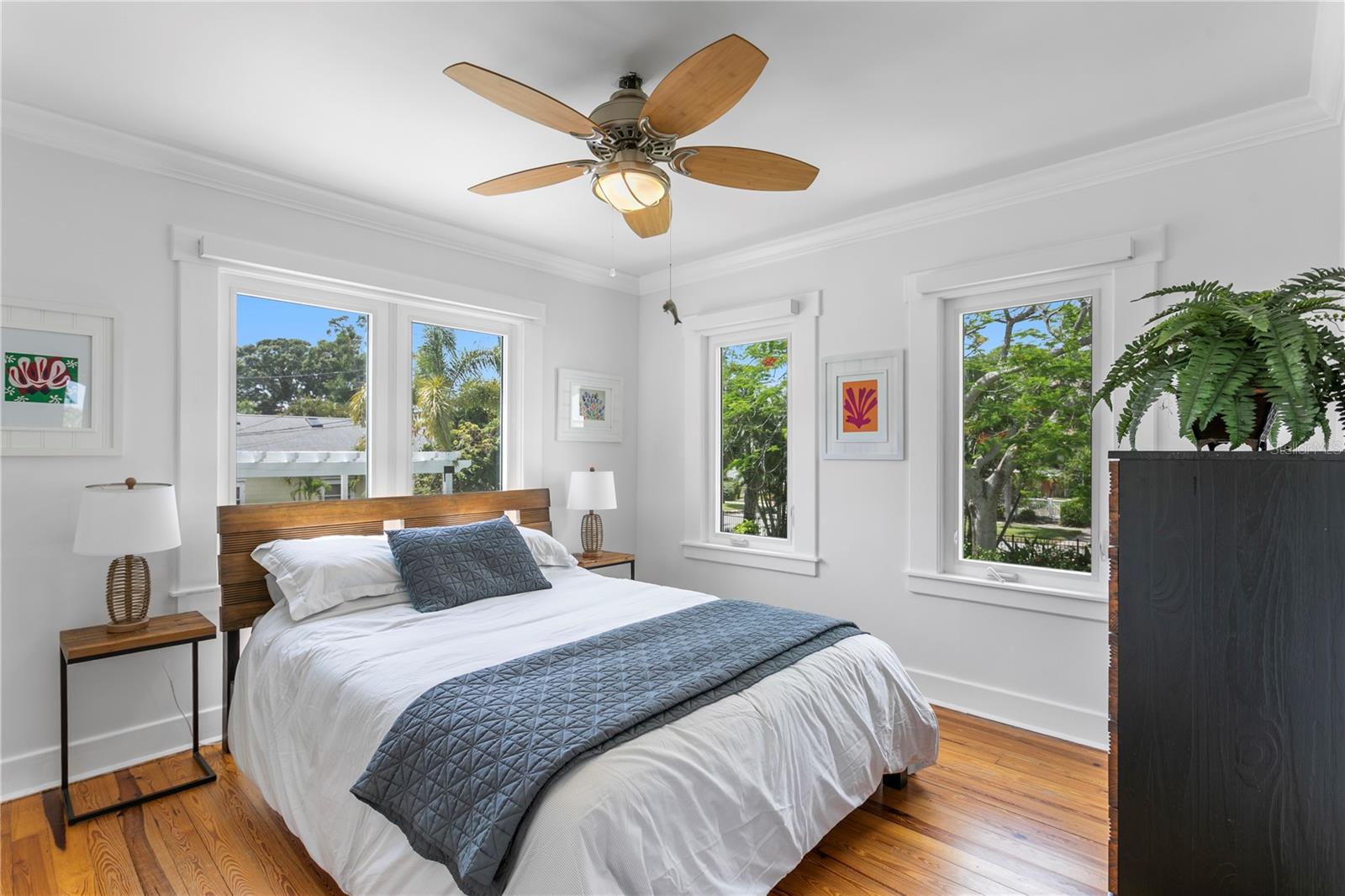 1803 BEACH DR SE — photo 65