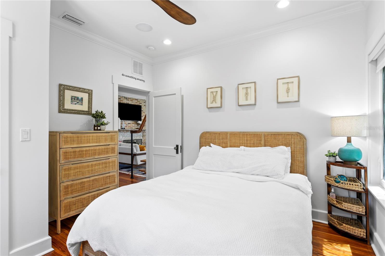 1803 BEACH DR SE — photo 50