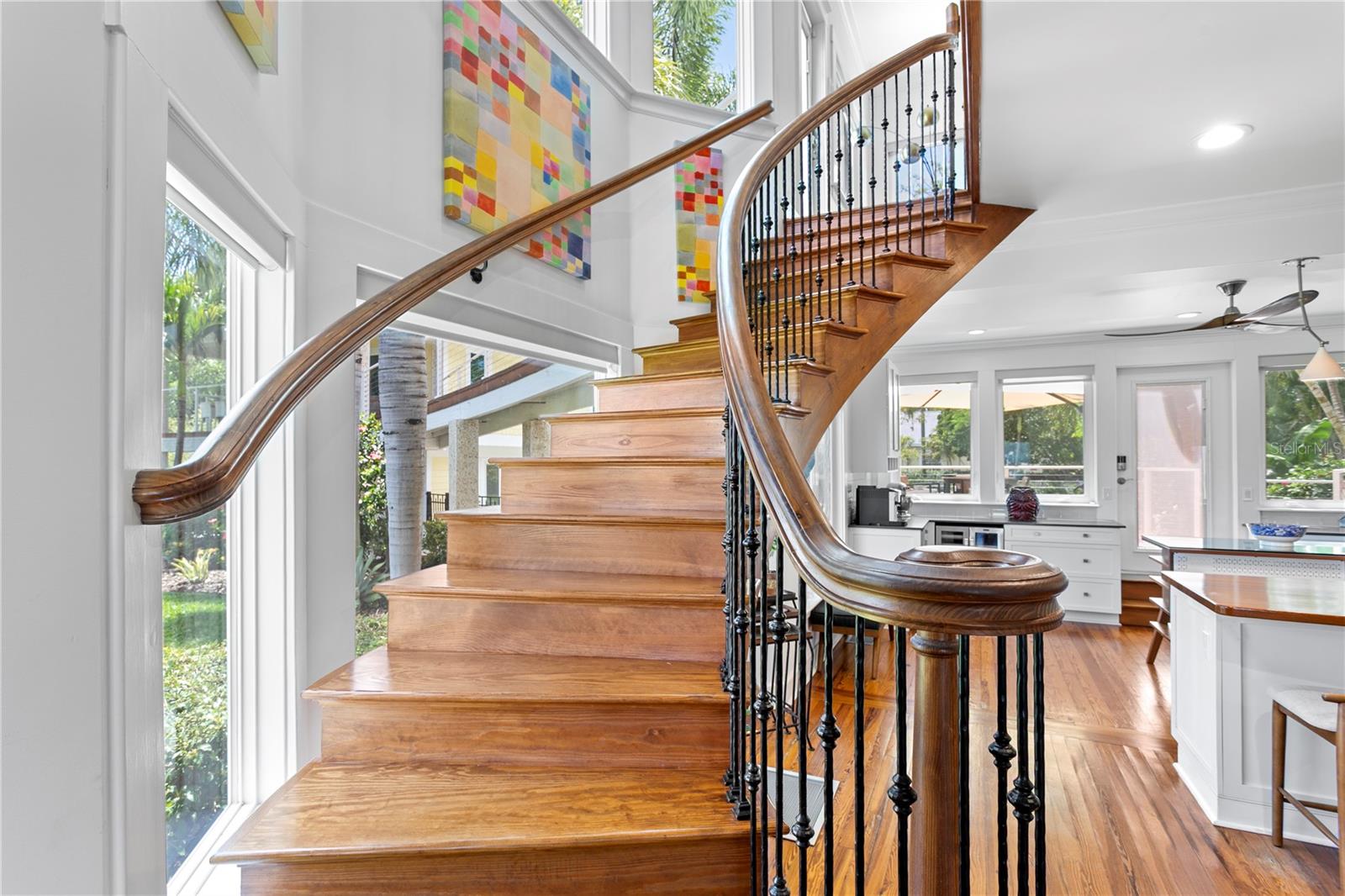 1803 BEACH DR SE — photo 27