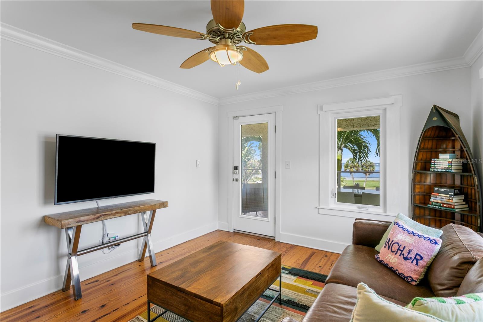 1803 BEACH DR SE — photo 61