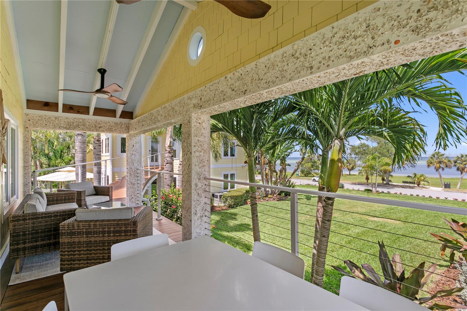 1803 BEACH DR SE — photo 58