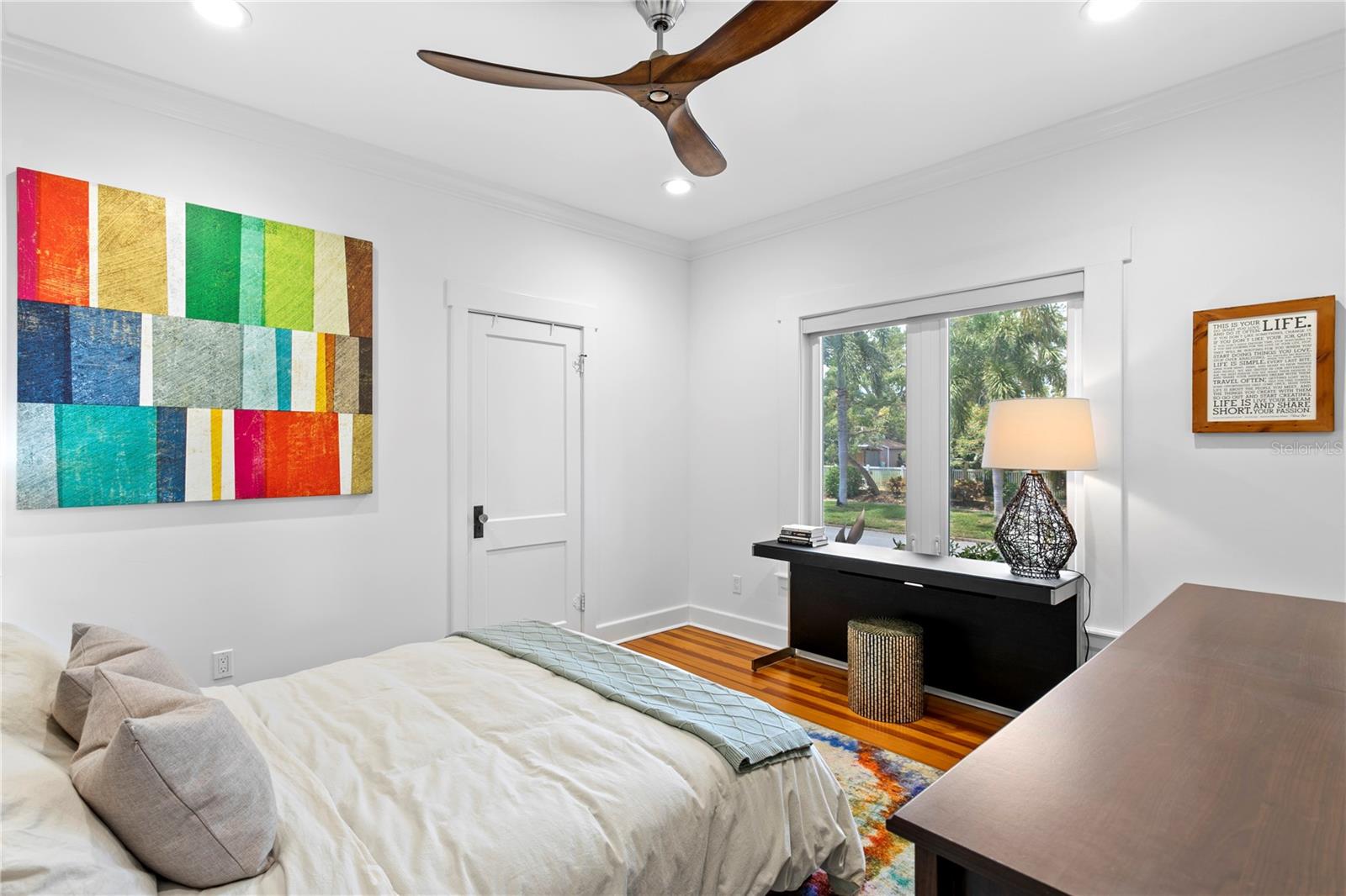 1803 BEACH DR SE — photo 23