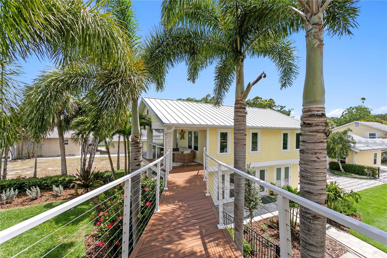 1803 BEACH DR SE — photo 55