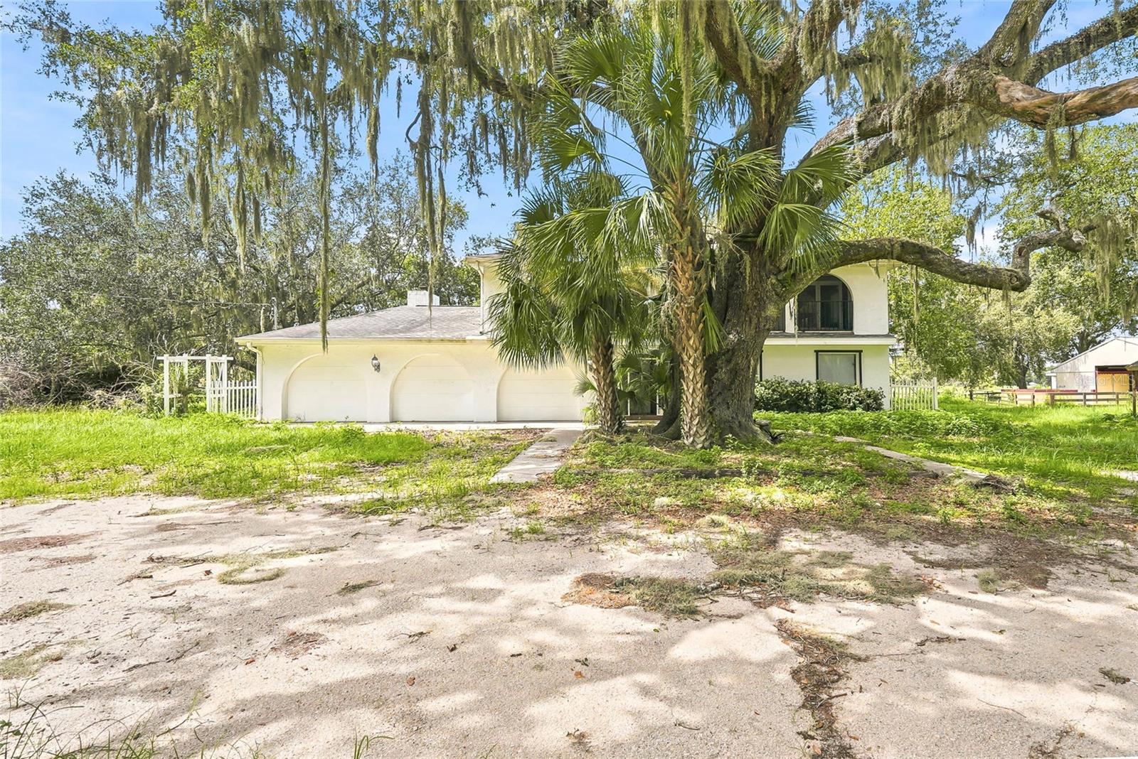 8731 LITHIA PINECREST RD — photo 6
