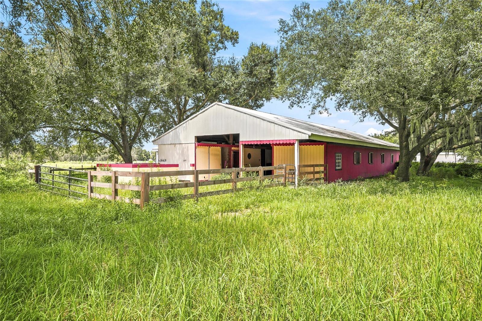 8731 LITHIA PINECREST RD — photo 49