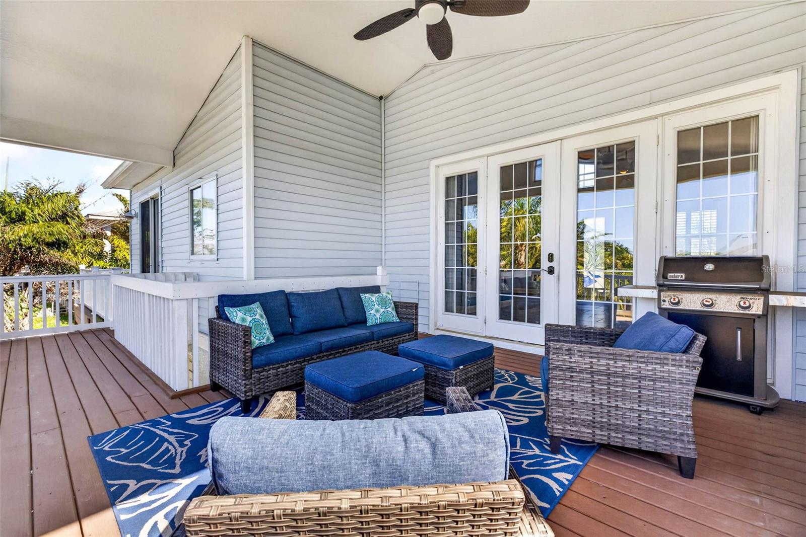 821 BLUE HERON BLVD — photo 50