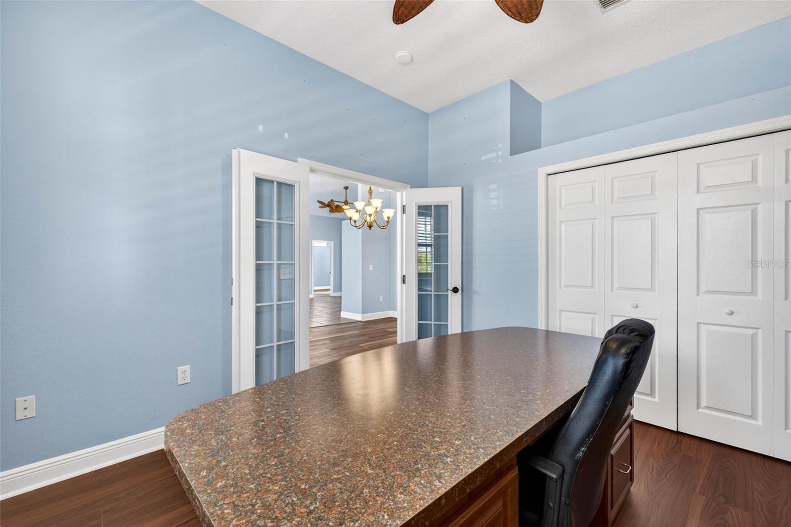 821 BLUE HERON BLVD — photo 26