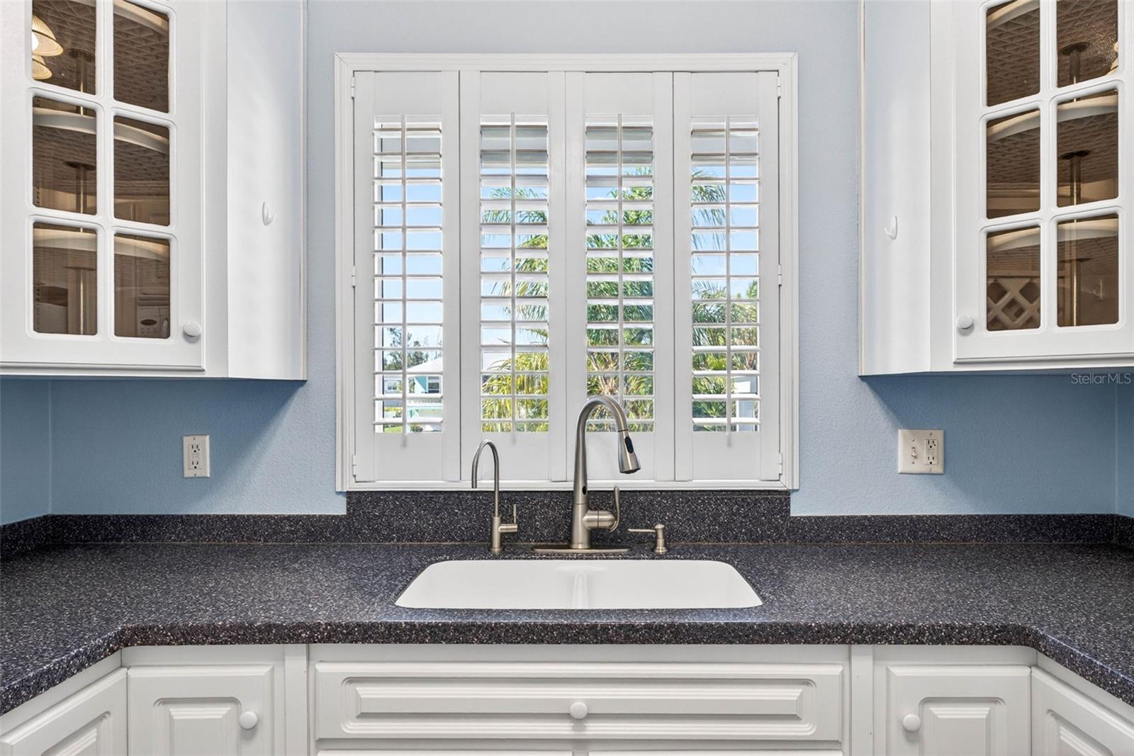 821 BLUE HERON BLVD — photo 22