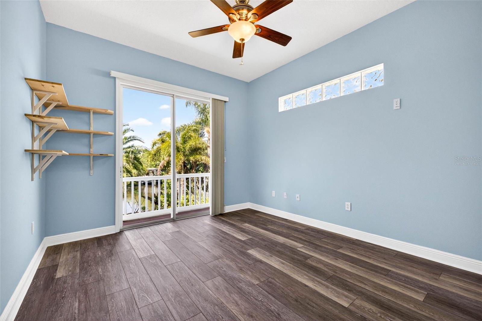 821 BLUE HERON BLVD — photo 30