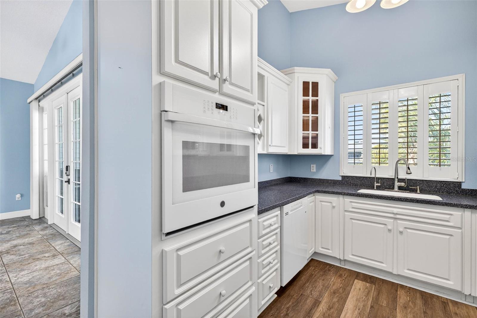 821 BLUE HERON BLVD — photo 19