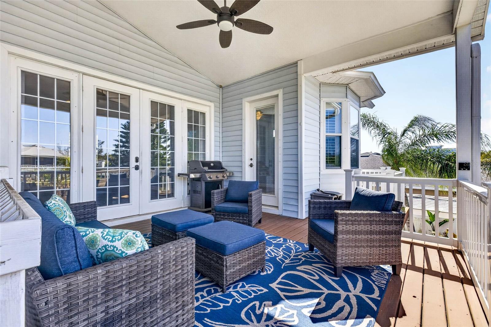 821 BLUE HERON BLVD — photo 49