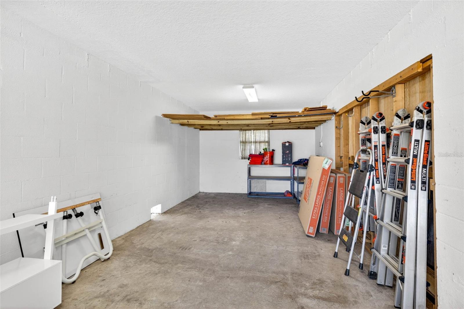 821 BLUE HERON BLVD — photo 58